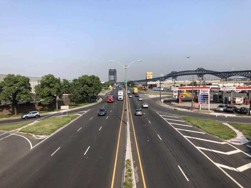 View southwest along U.S. Route 1 Truck and U.S. Route 9 Truck (Lincoln Highway) from the overpass for Hudson County Route 659 (Central Avenue) in Kearny, Hudson County, New Jersey