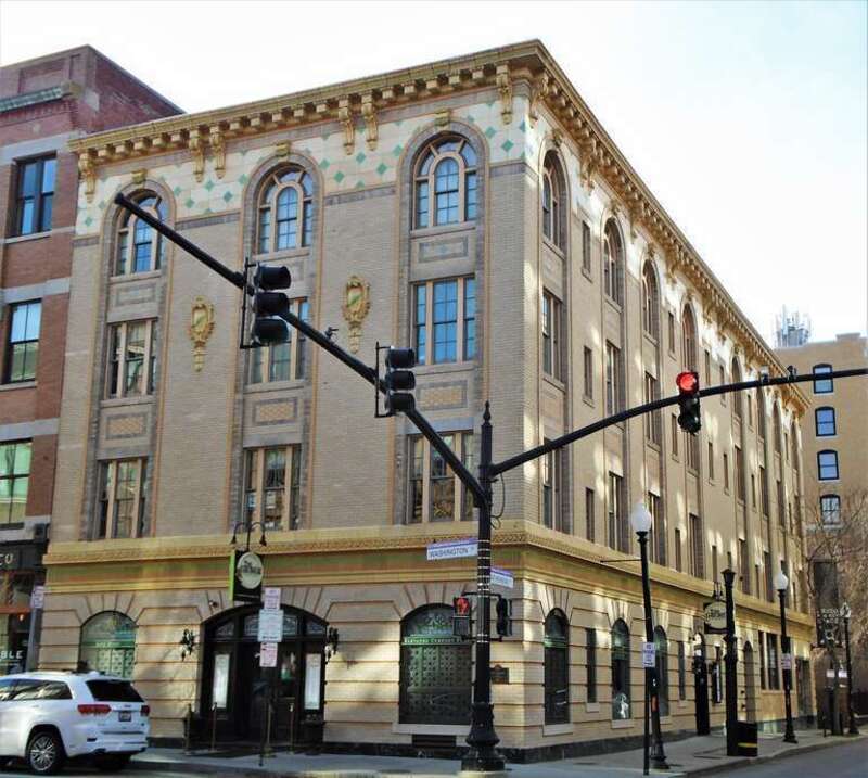 The George on Washington Street, a restaurant at 121 Washington Street in Providence, Rhode Island.