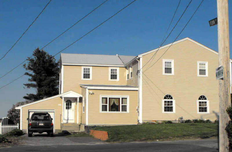 Asie Swan House,. 696 Prospect St, St. Methuen, MA