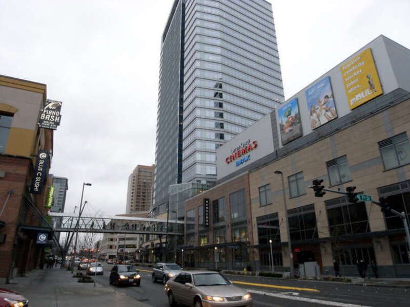 Bellevue Square and Lincoln Square