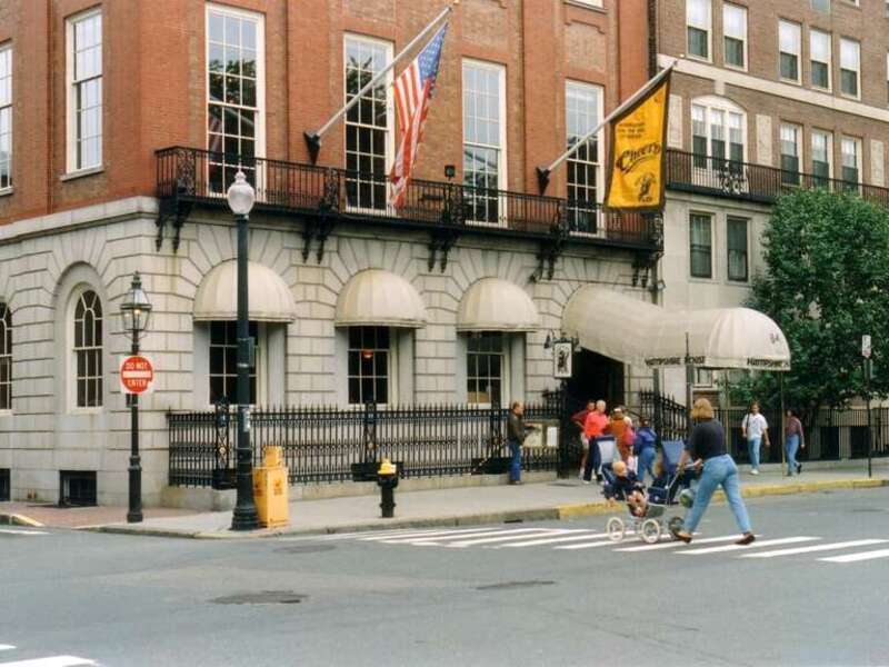 Photo of Bull and Finch Pub (now called Cheers Beacon Hill), taken in September 22, 1994