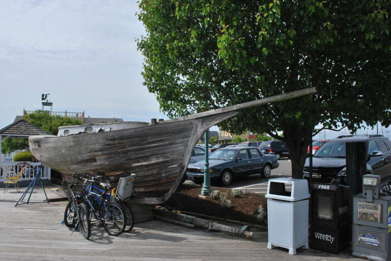 Stores and attractions at Captain's Cove Seaport in Bridgeport, Connecticut, United States.
