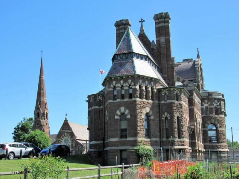 Church of the Good Shepherd Parish House in Hartford, Connecticut.