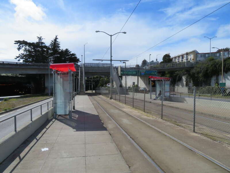 Facing outbound at San Jose/Glen Park station in March 2018