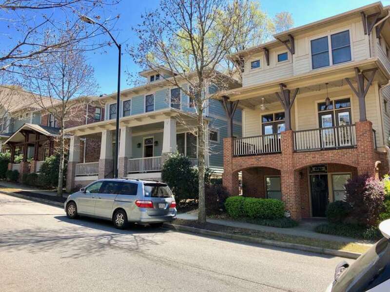 A development from the early 2000s, Glenwood Park is located at the east end of Atlanta's Grant Park neighborhood, and was designed by the firm Historical Concepts, utilizing high-quality neo-traditional design with a modern twist.