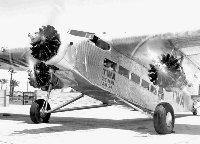 At Bakersfield, California, on June 18, 1963. A stopover on the flight from San Francisco to Los Angeles.
