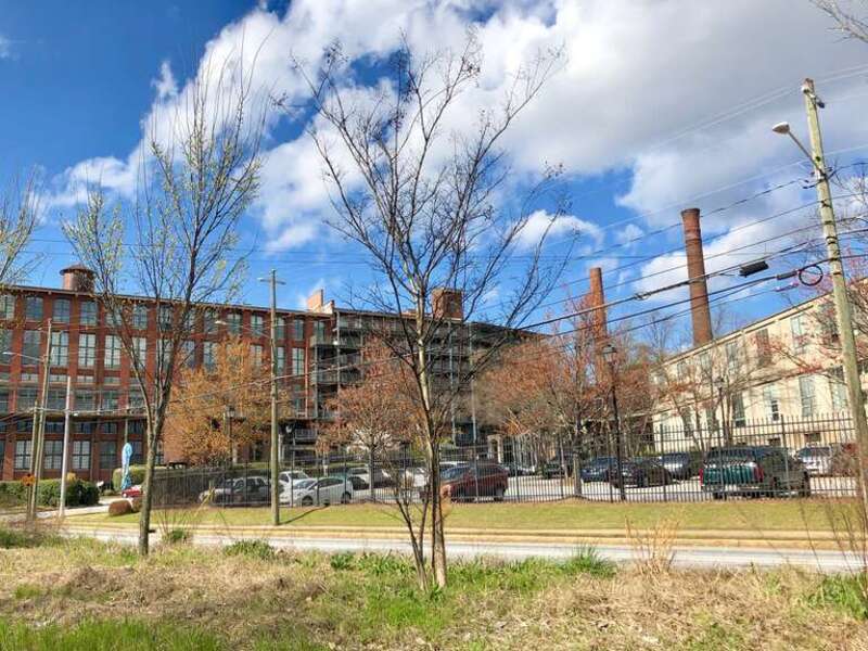 Originally a mill town for the Fulton Bag and Cotton Mill, the neighborhood of Cabbagetown is a charming 19th Century neighborhood on the east side of Atlanta, known for its colorful wooden homes and large artist presence.