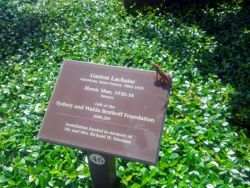 Sculpture Garden - New Orleans Museum of Art

New Orleans, 9 May 2012.