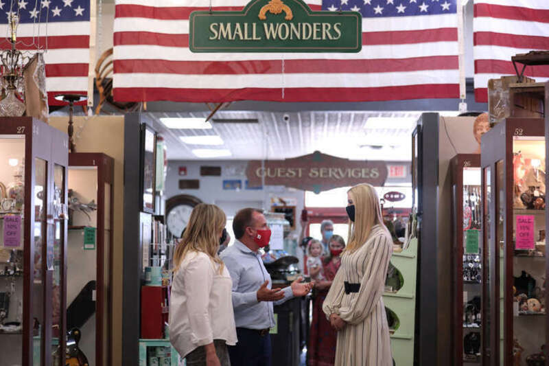 Advisor to the President Ivanka Trump speaking with business owners at a visit to the American Way Market in Chandler, Arizona.

Please attribute to Gage Skidmore if used elsewhere.