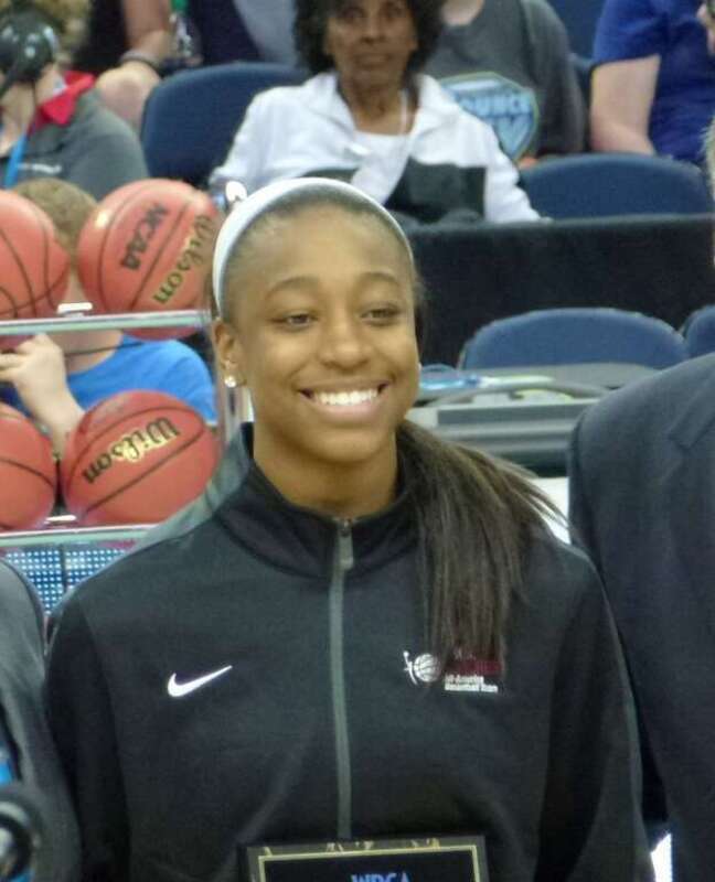 Jewell Loyd at the 2015 WBCA convention, being named to the 2015 WBCA All-America team