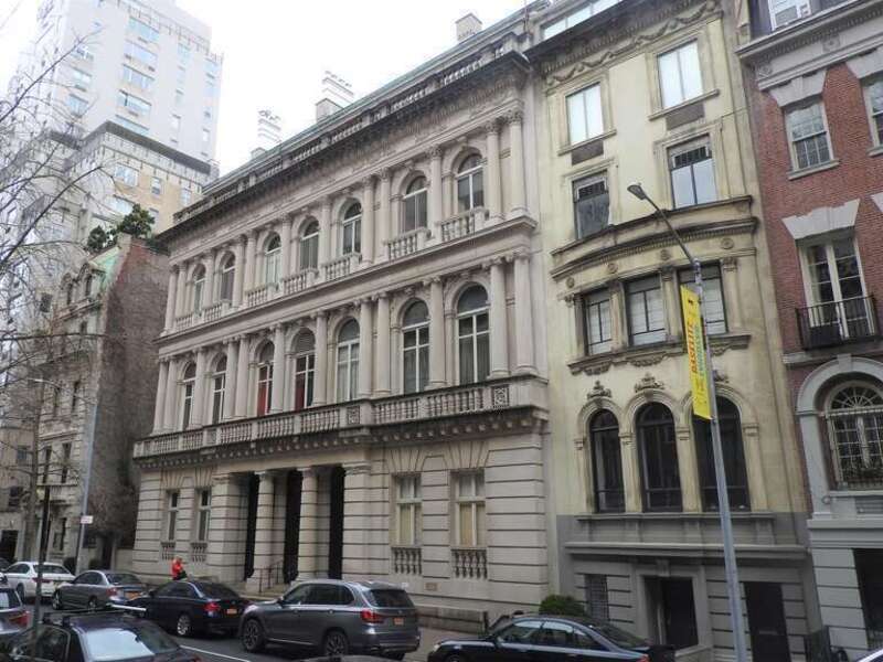 Looking north across 73d Street on a cloudy day