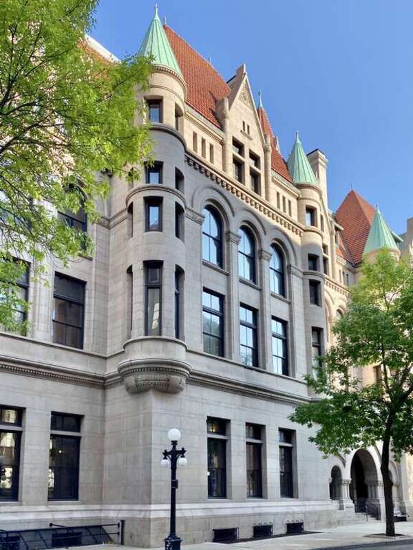 Built between 1894 and 1902, this Richardsonian Romanesque-style granite building was designed by Willoughby J. Edbrooke to serve as the United States Post Office, Courthouse, and Custom House for St. Paul.  The building occupies an entire city block