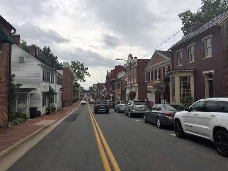 N. King Street in the historic district of Leesburg, Virginia