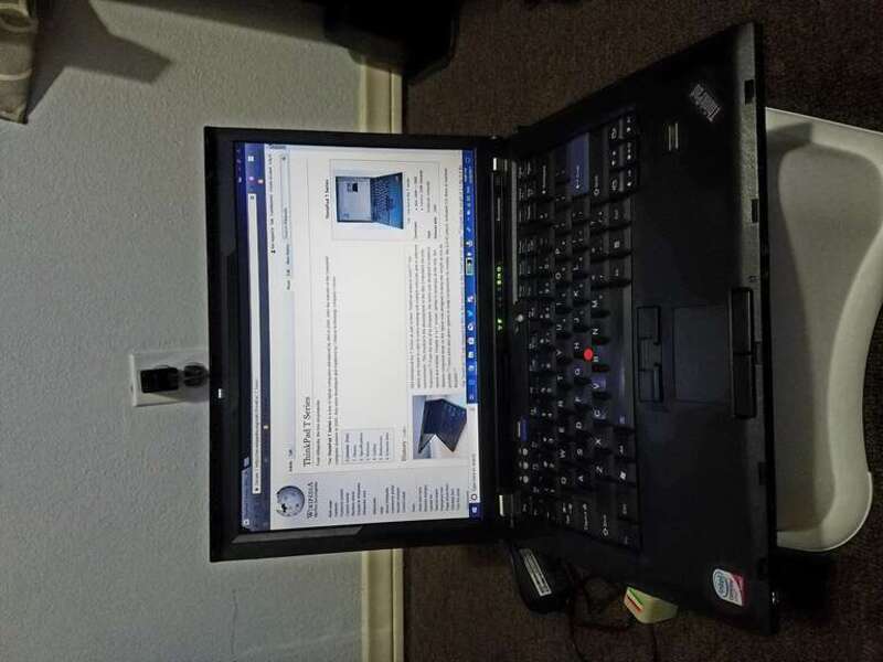 The Lenovo ThinkPad T61 running Windows 10.