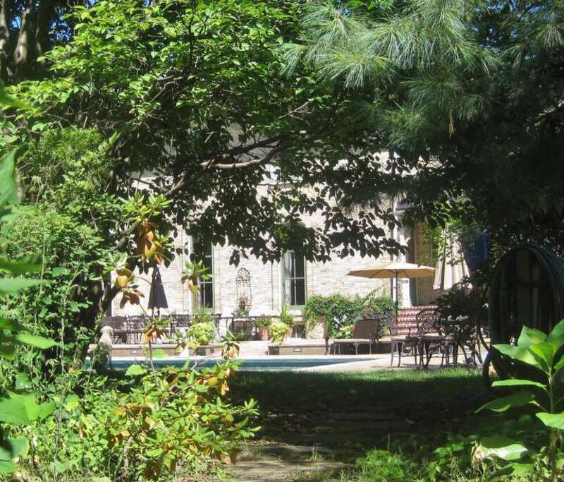 Lysander Jacoby House
About as much of the Jacoby house that can reasonably be expected to be photographed without trespassing.