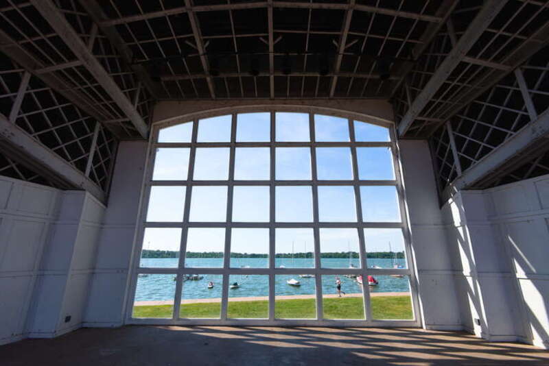 Lake Harriet Band Shell in the neighborhood of Linden Hills in the Southwest community.
Minneapolis is split into 11 communities which are split into 86+ neighborhoods. My goal in 2022 is to take photos in all neighborhoods in Mpls in roughly