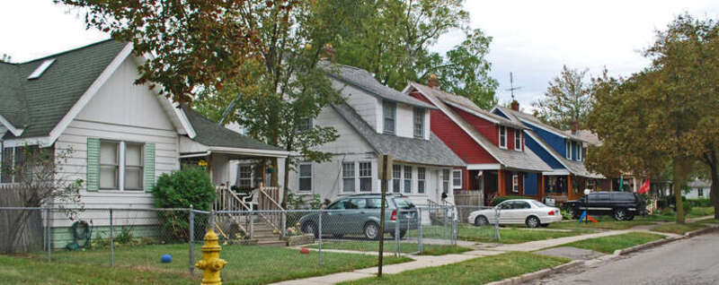 Franklin Modern Housing Corporation Addition Historic District Pontiac MI - Oliver Street