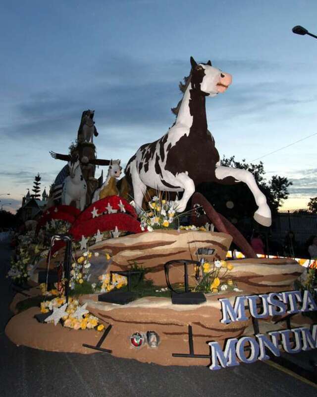 Rose Parade ~ 01 January 2011 ~ Pasadena, California

Past Presidents' Trophy for most creative use of floral and non-floral materials -- Saving America's Mustangs: &quot;Mustang Monument