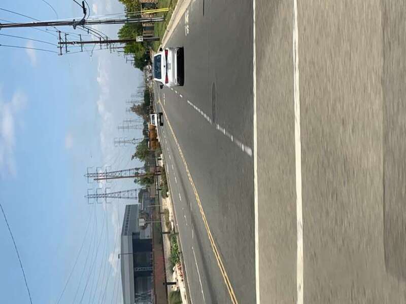 Starts northbound in Bolsa Ave to business in Garden Grove