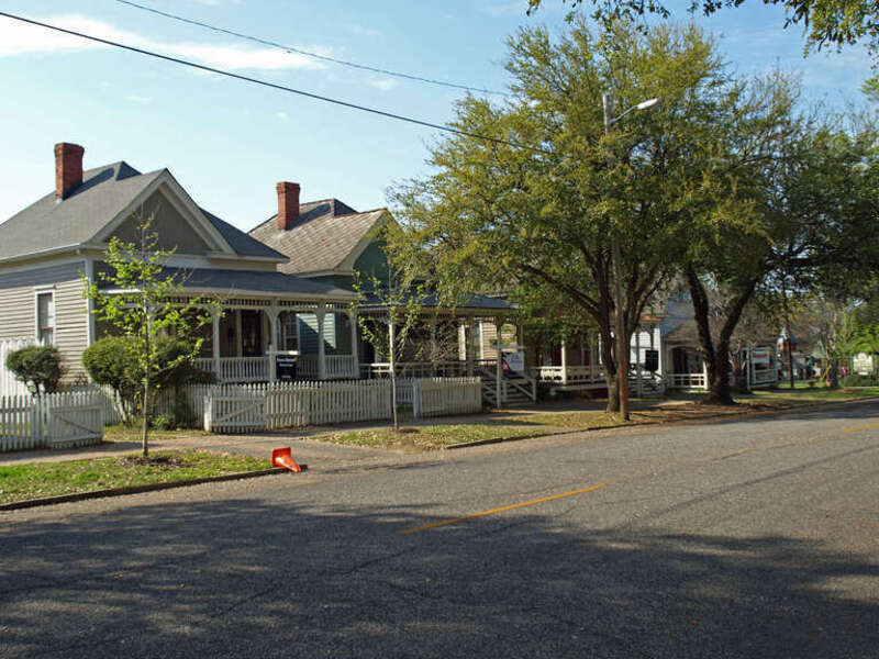 Houses in the Ordeman-Shaw Historic District in Montgomery, Alabama