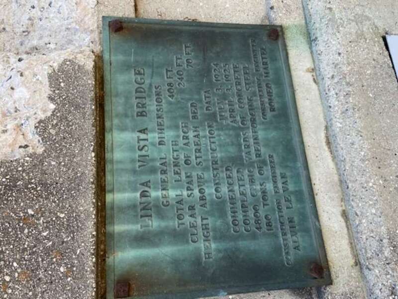 Dimensions of the bridge, construction data