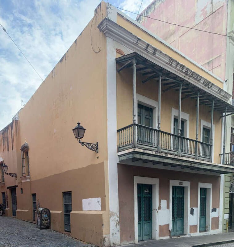 San Juan, Puerto Rico building