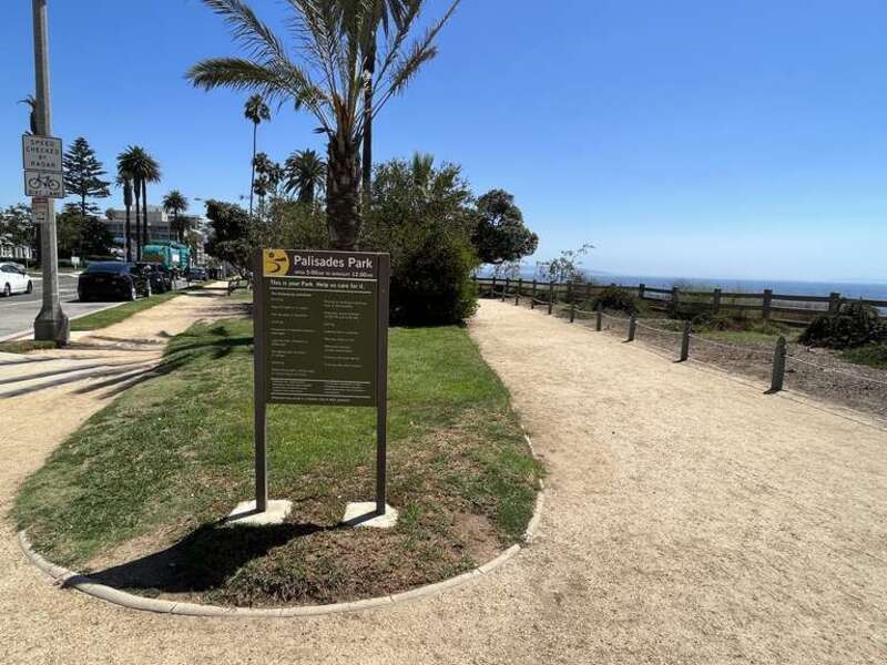 Santa Monica, CA (September 2022)