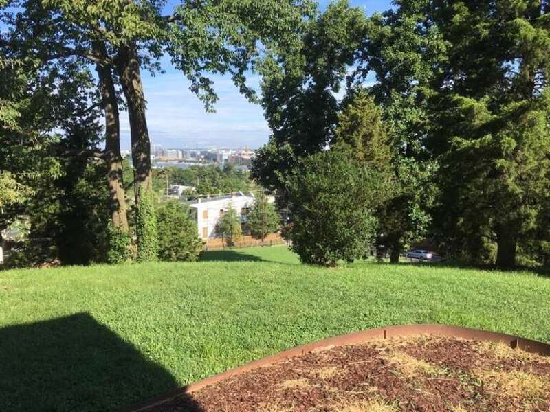 A view of DC through trees from the steps of the Frederick Douglass National Historic Site
Scenic View from the Frederick Douglass House
Keywords: nps; national park service; nace; national capital parks east; dc; district of columbia; washington;