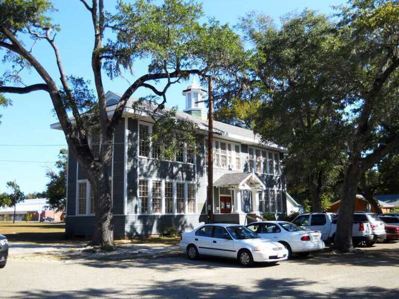 Seashore Campground School at 1410 Leggett Drive, Biloxi, Mississippi, USA.  Constructed in 1915, listed on National Register of Historic Places on 18 May 1984.
