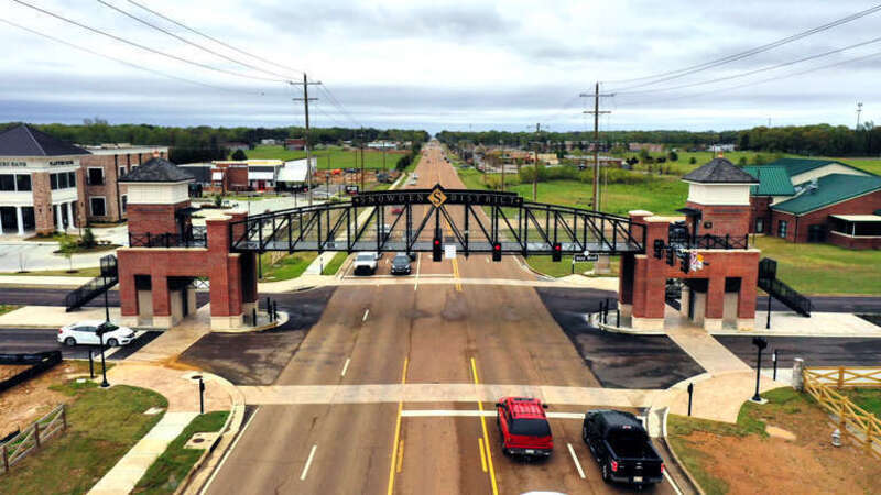 The city of Southaven's Snowden District pedestrian bridge looking toward the city of Memphis two-miles to the north. Completed in early 2022 the bridge carries foot traffic from Snowden Park's numerous ballfields, recreational facilities and