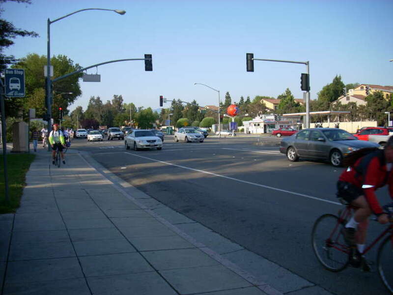 Looking southbound at the intersection of El Camino Real and Wolfe Road.