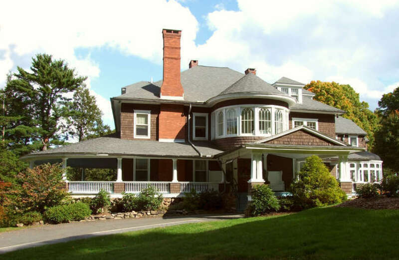 Tarrywile}, Danbury, Connecticut