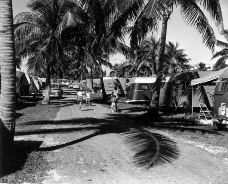 Local call number: c017604Title: View of Hollywood Beach Trailer Park: Hollywood, FloridaDate: January 1953Photographer: http://www.floridamemory.com/solr-search/results/?q=collection:Physical descrip: 1 photoprint - b&amp;amp;w - 4 x 5 in.Series Title: