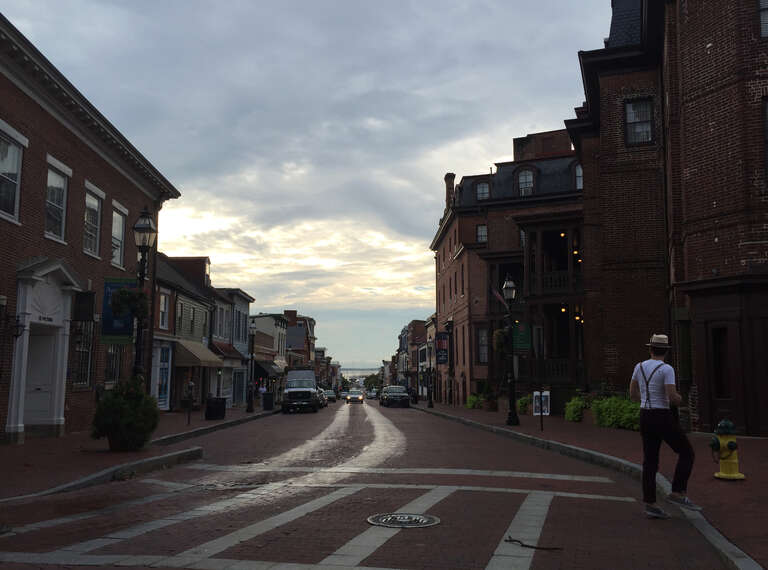 View east along Main Street at Maryland State Route 450 (Church Circle) in Annapolis, Anne Arundel County, Maryland