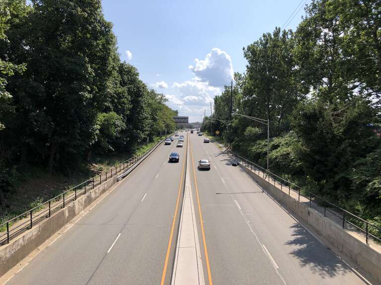 View west along U.S. Route 46 from the overpass for Passaic County Route 601 (Main Avenue) in Clifton, Passaic County, New Jersey