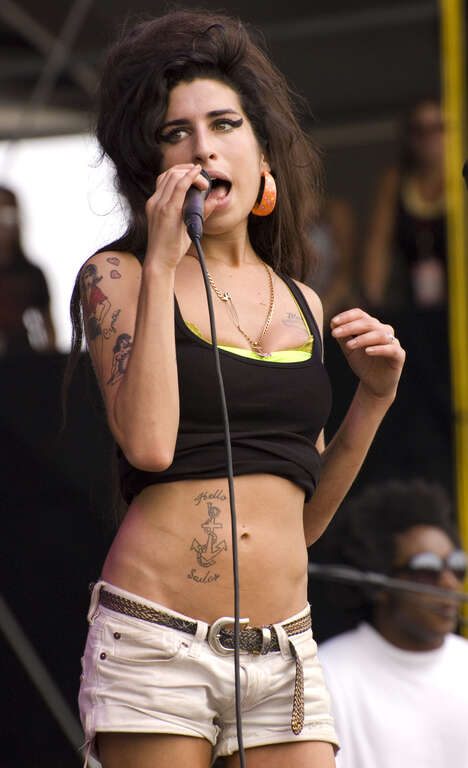 Amy Winehouse singing at the Virgin Festival, Pimlico, Baltimore, Maryland, USA on 4 August 2007.