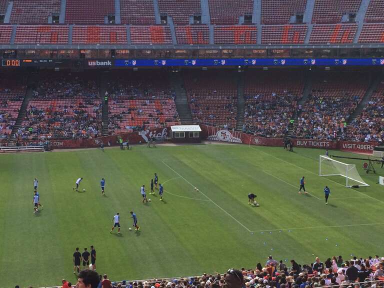 Estadio Candlestick Park, en San Francisco. Prolegómenos del partido entre el Atlético de Madrid y el San José Earthquakes. 27 de julio de 2014.