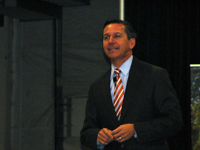 Good speech today from gubernatorial candidate Dino Rossi. Seems like a very humble, regular guy.
The lighting at TRAC was awful, and I was a bit too far away to get any real good pix, so this one (and the other) have been cleaned up as much as