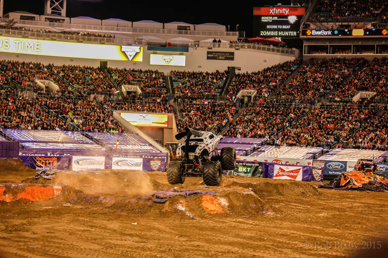 MonsterJam_2-21-15-7090