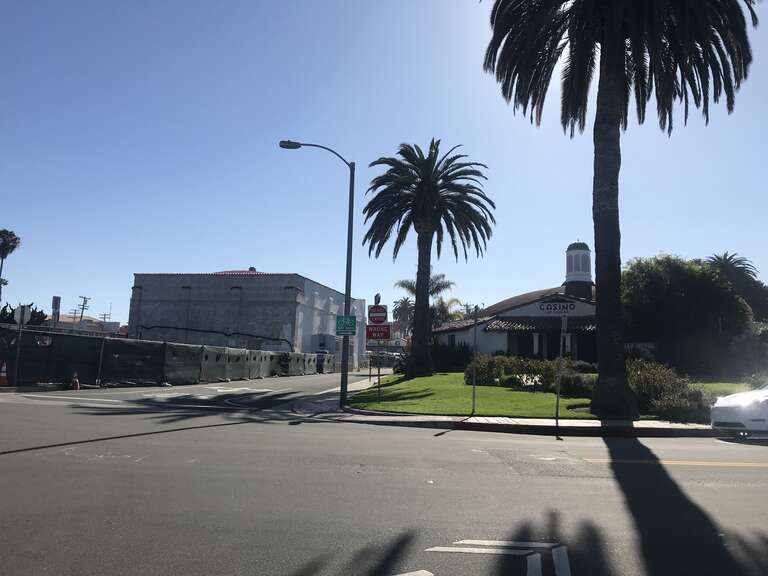 Photo of two contributing properties of the North Beach Historic District in San Clemente, California. On the right is the San Clemente Casino, and on the left is the San Clemente Theatre. There was a third contributing building (San Clemente Bowling