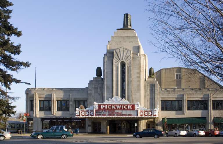 The Pickwick Theatre in downtown Park Ridge, Illinois.  Photograph taken January 6, 2007; processed in hugin to remove keystoning.