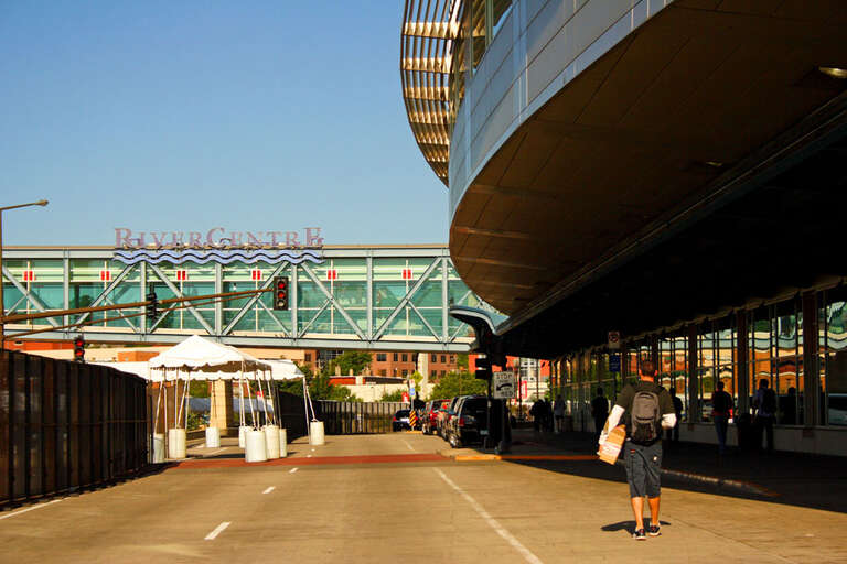Busy place today. I taught a camera man form Chicago how to pronounce &quot;Wabasha&quot; when he asked me for directions to Harriet Island