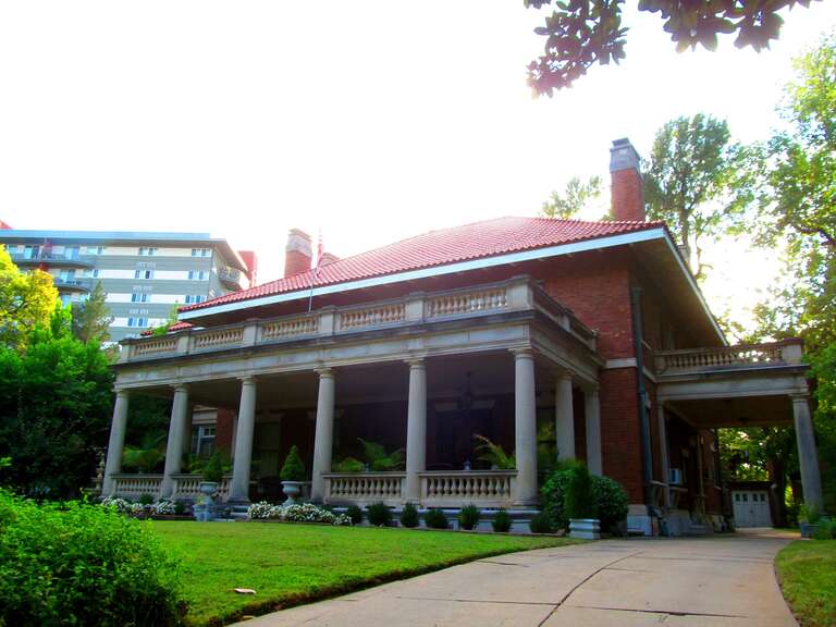 Robert M. McFarlin House, 1610 Carson Tulsa
