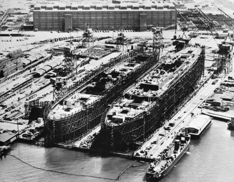 National Register of Historic Places in California

Union Iron Works Turbine Machine Shop, 2200 Webster Street, Alameda, Alameda County, CA; Photograph of construction work in progress with machine shop in background. Building/structure dates: 1917