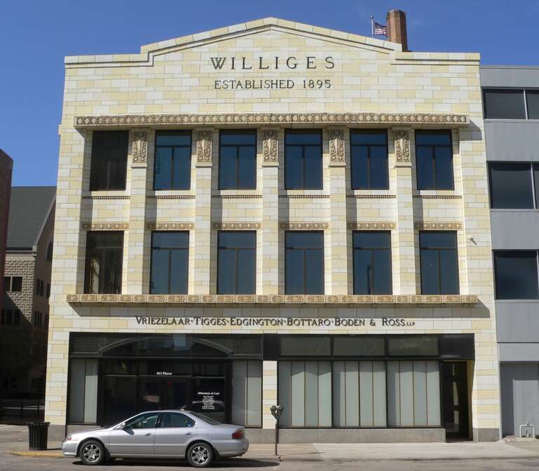 Williges Building, located at 613-615 Pierce Street in Sioux City, Iowa; seen from the east.