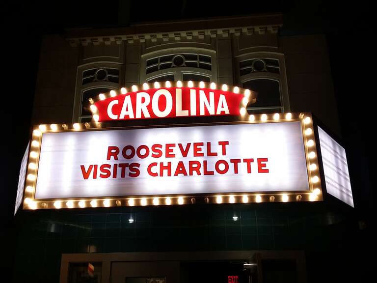 Willkommensschild für den Präsidenten Roosevelt im Levine Museum of the New South