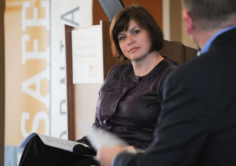 WEST SACRAMENTO, Calif. (Dec. 9, 2010) – U.S. Army Corps of Engineers Sacramento District’s Alicia Kirchner addresses questions about the Corps’ Central Valley Integrated Flood Management Study at the California Department of Water Resources’