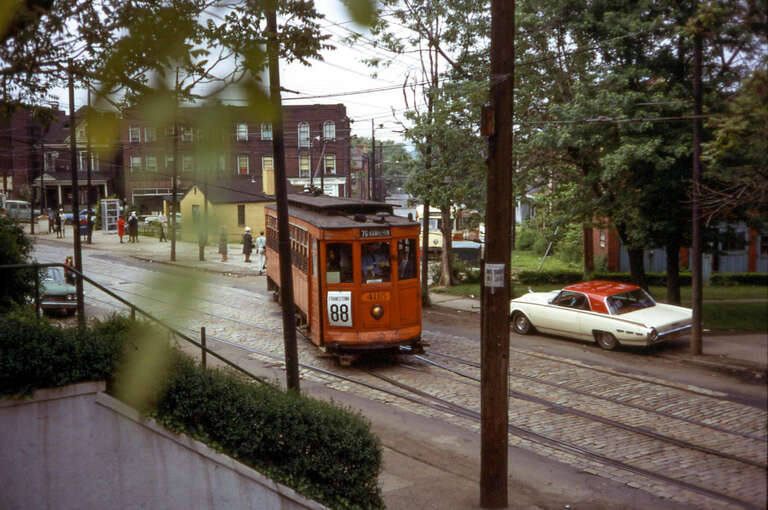 19680526 26 PAT M454 1636 @ Oakwood Loop