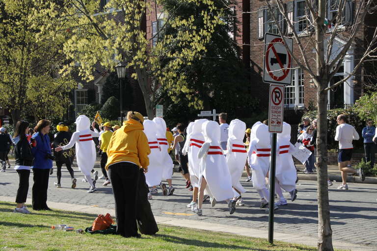 2011 Monument Avenue 10k