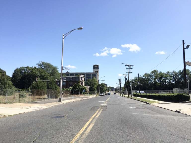 View east along East State Street (Mercer County Route 635) at North Clinton Avenue in Trenton City, Mercer County, New Jersey